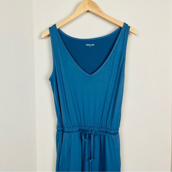 ALL THREADS Blue V Neck Jumpsuit Sleeveless Elastic Waist MEDIUM Pockets - Picture 4 of 8